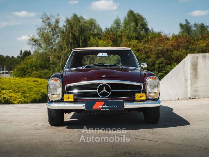 Mercedes 230 SL Pagode Purpurrot French Vehicle - 3