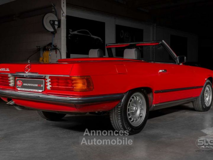 Mercedes 280 SL Cabrio EU Version-Hard Top-Book History - 4