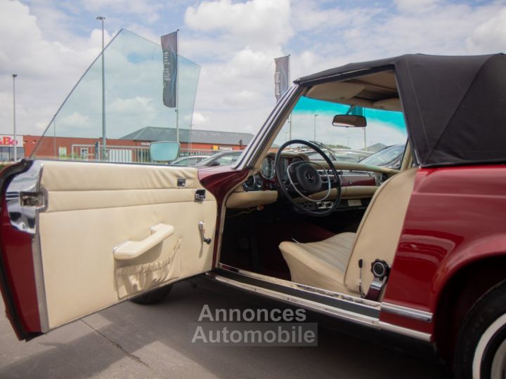 Mercedes 280 SL Pagoda Automaat - OLDTIMER - HISTORIEK - CABRIO - LEDER - RADIO - 23