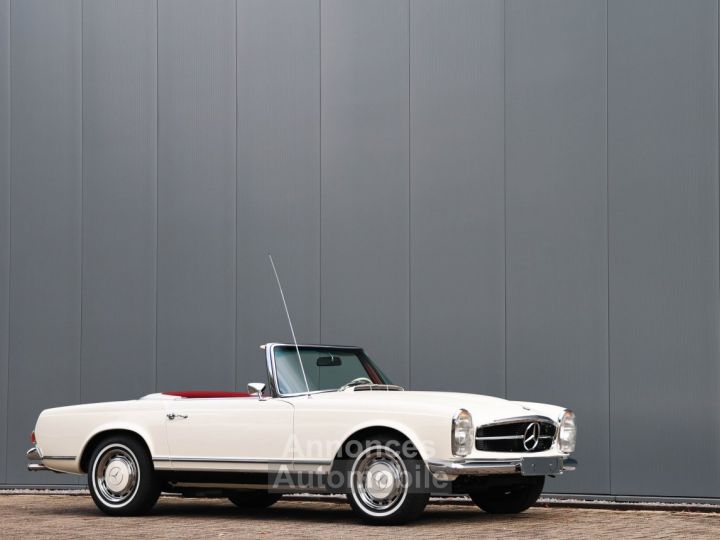 Mercedes 280 sl pagoda W113 2800 cc inline 6 cilinder 168 bhp - 7