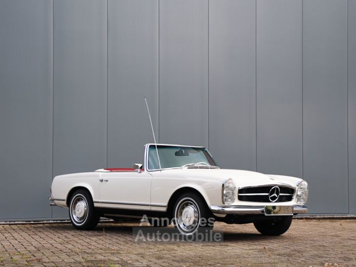 Mercedes 280 sl pagoda W113 2800 cc inline 6 cilinder 168 bhp - 11