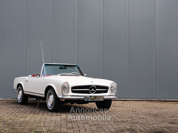 Mercedes 280 sl pagoda W113 2800 cc inline 6 cilinder 168 bhp - 13