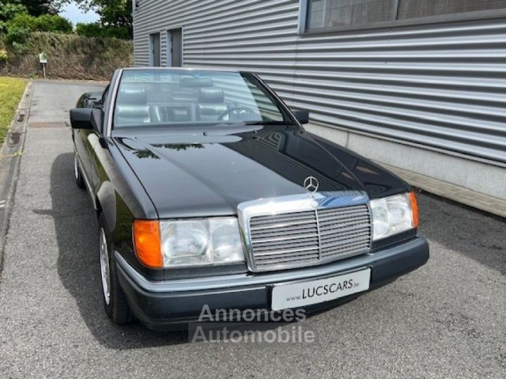 Mercedes 300 CE - 24 - 2