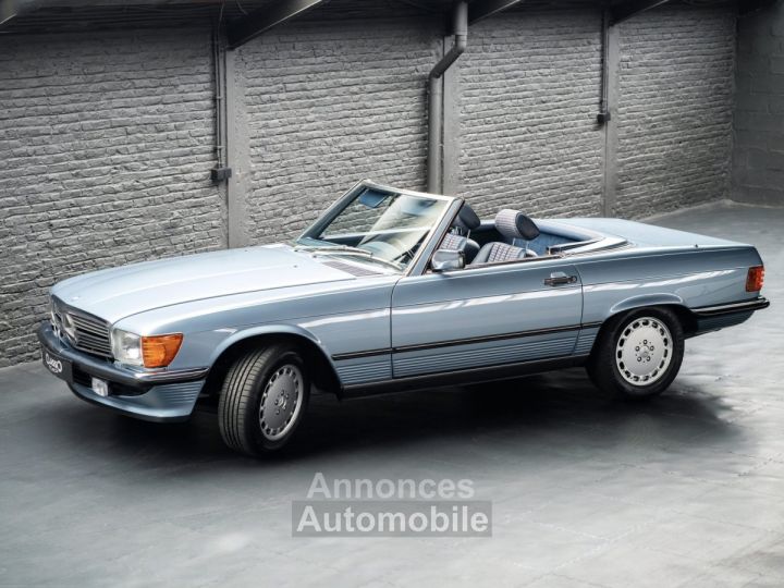 Mercedes 300 SL (R107) - 5