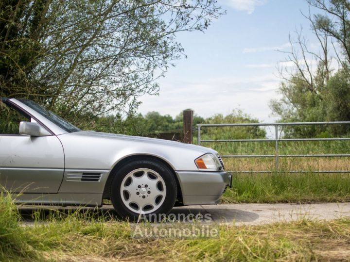 Mercedes 300 SL300 - 2