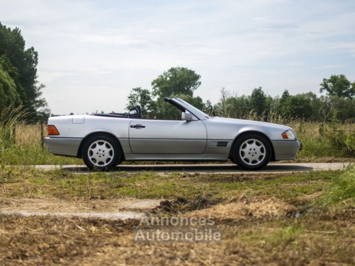 Mercedes 300 SL300 - 3