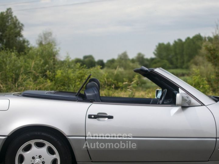 Mercedes 300 SL300 - 6