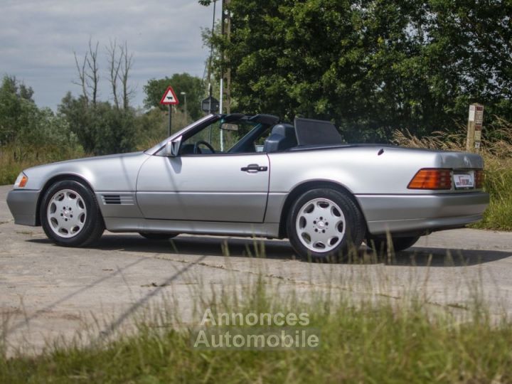 Mercedes 300 SL300 - 9