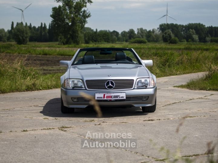 Mercedes 300 SL300 - 12