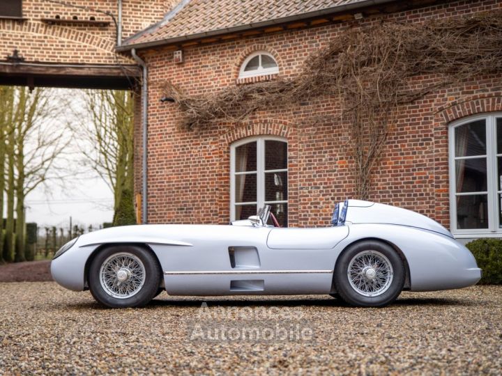 Mercedes 300 SLR Replica - 1954 - 32