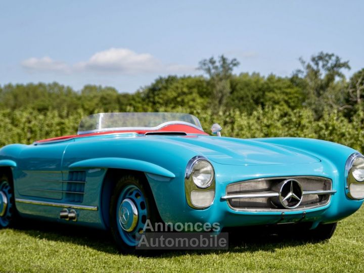 Mercedes 300 SLS Replica - 12