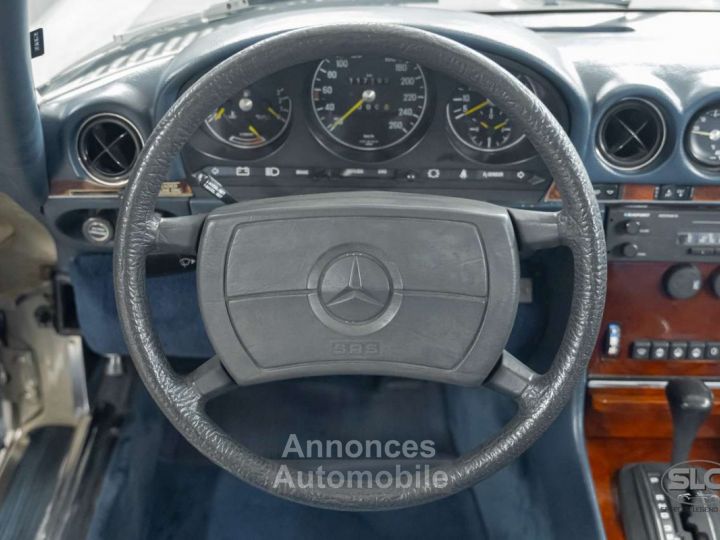 Mercedes 380 SL Cabriolet European Version - 10