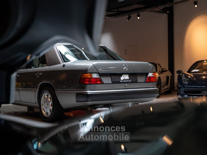 Mercedes 400 E W124 V8 - Elegance - 17