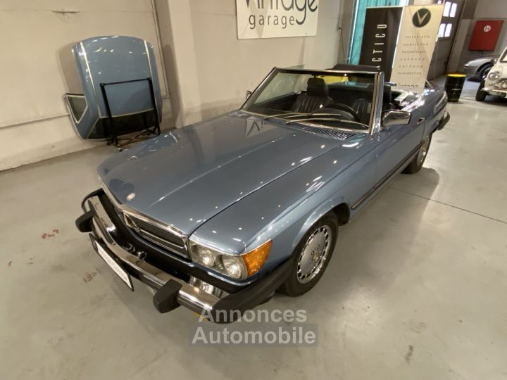 Mercedes 560 SL - 11