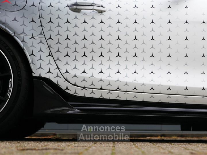 Mercedes AMG GT Black Séries 4.0L V8 producing 800 bhp - 11