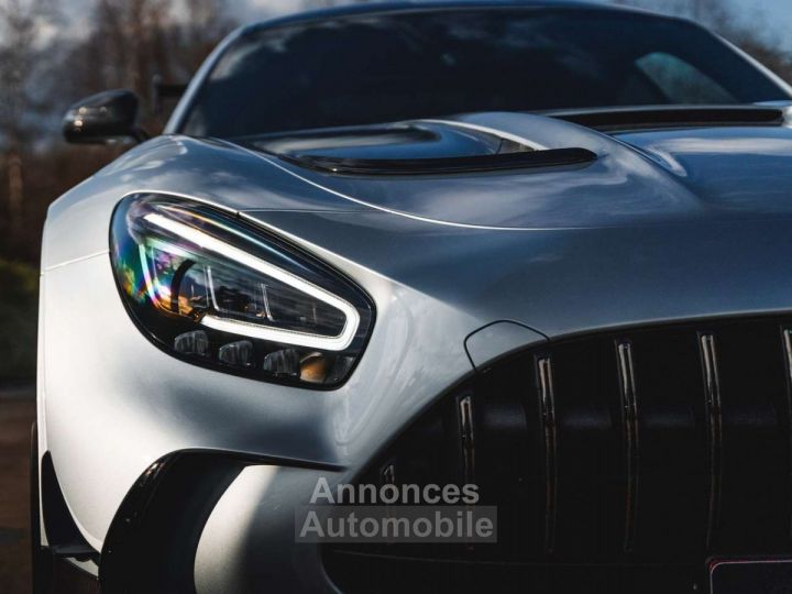 Mercedes AMG GT Black Series P One Edition 1 of 275 - 3
