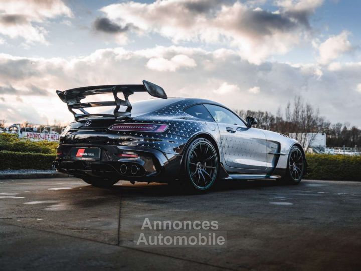 Mercedes AMG GT Black Series P One Edition 1 of 275 - 12