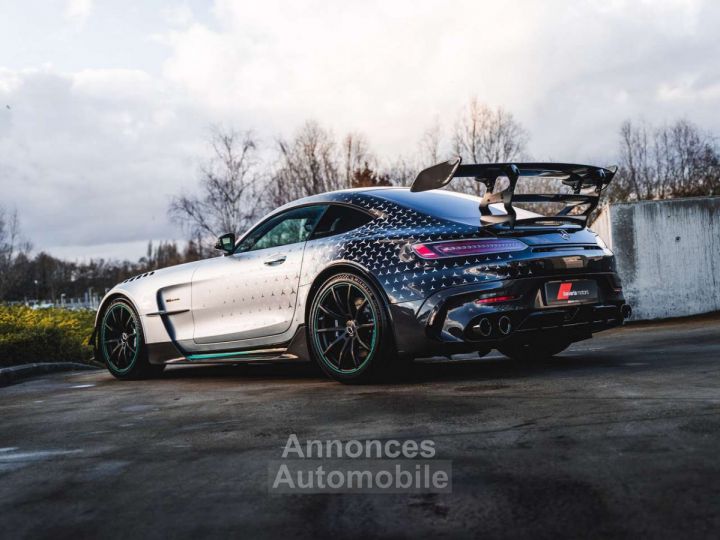 Mercedes AMG GT Black Series P One Edition 1 of 275 - 13