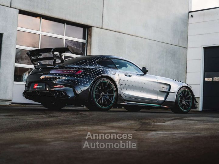 Mercedes AMG GT Black Series P One Edition 1 of 275 - 16