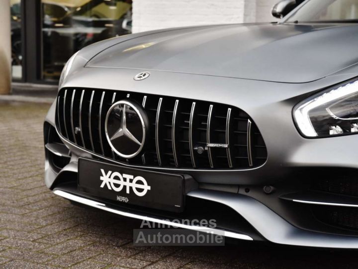 Mercedes AMG GT C 4.0 V8 BiTurbo - 17