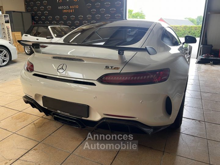 Mercedes AMG GT GT R 585cv - 9