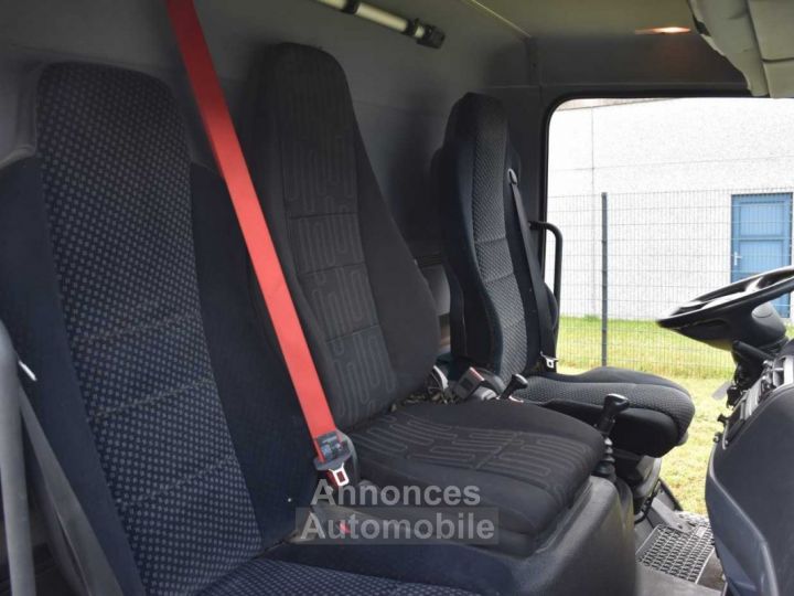 Mercedes Atego 816 Kasten Heckklappe 3 Sitz - 10