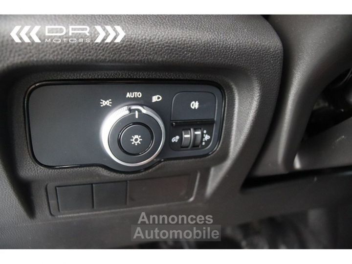 Mercedes Citan 109 CDI - LICHTE VRACHT AIRCO BLUETOOTH USB 14458,6€ Btw excl - 32