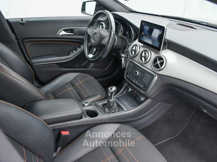 Mercedes CLA 180 - BI-XENON - PDC - CRUISE CONTROL - LEDER - SPORTSEATS - - 14