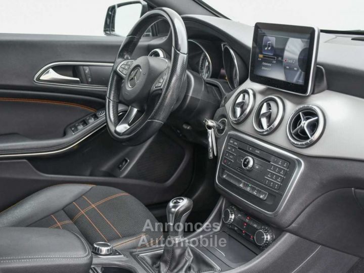 Mercedes CLA 180 - BI-XENON - PDC - CRUISE CONTROL - LEDER - SPORTSEATS - - 15