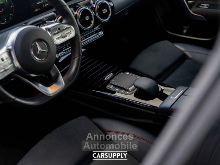 Mercedes CLA 180 d Automaat- AMG line- LED- Camera- Verwarmde zetel - 16