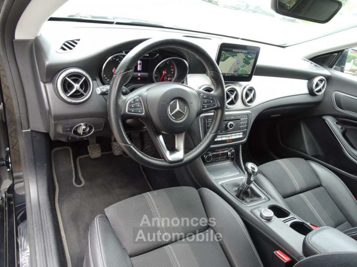 Mercedes CLA 180 Urban NAVI,SPORTZETELS,CRUISE,EL.KOFFER,ALU 18 - 9