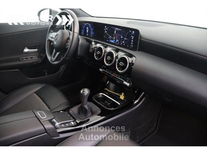 Mercedes CLA Shooting Brake 180 BUSINESS SOLUTIONS- NAVI - LED - 15