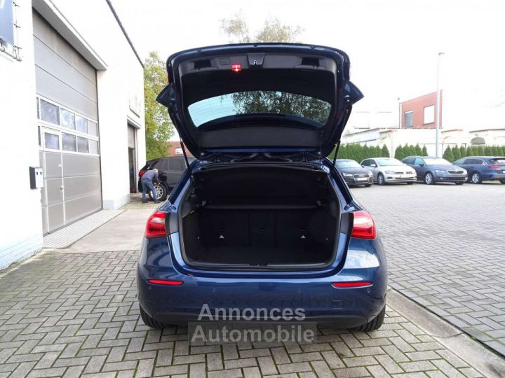 Mercedes Classe A 160 Business PANODAK,VIRTUAL,CAMERA,NAVI,CRUISE - 29