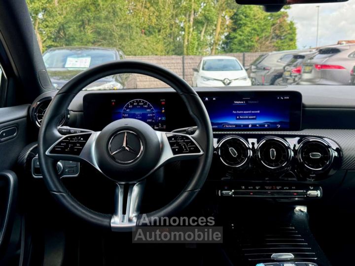 Mercedes Classe A 180 Caméra Sg chauffants GPS Feux LED - 16