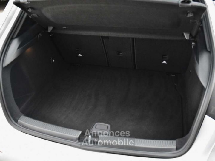 Mercedes Classe A 180 D AUT. BUSINESS SOLUTION - 23