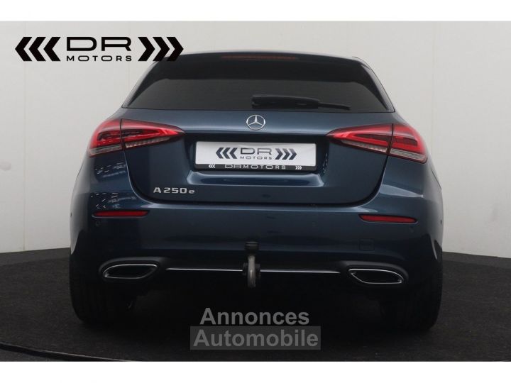 Mercedes Classe A 250 e-Hybrid - NAVI LED LEDER PANODAK - 3