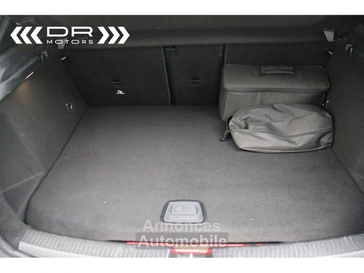 Mercedes Classe A 250 e-Hybrid - NAVI LED LEDER PANODAK - 51