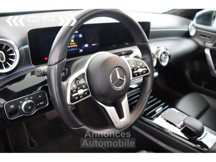 Mercedes Classe A 250 e-Hybrid - NAVI LED LEDER PANODAK - 39