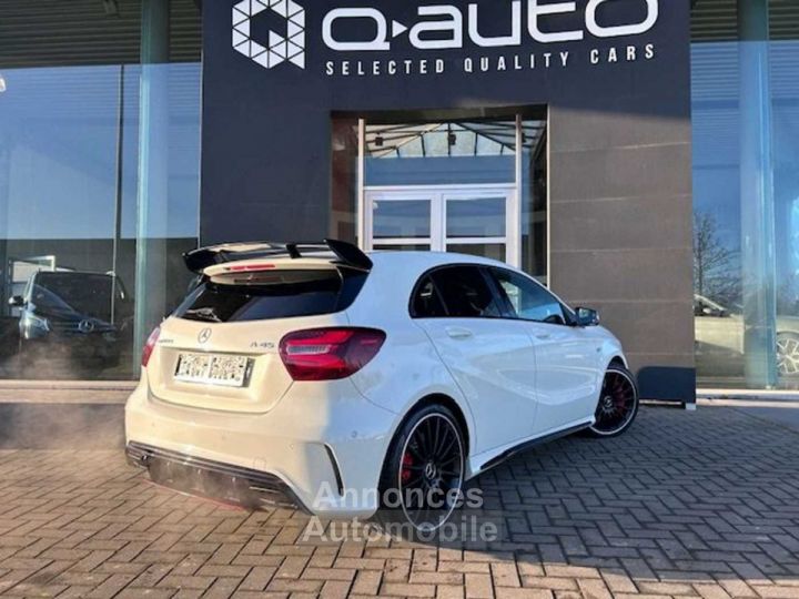 Mercedes Classe A 45 AMG 4-Matic Vele optie's - Pano - Aero Kit - H&K - 19' - 5