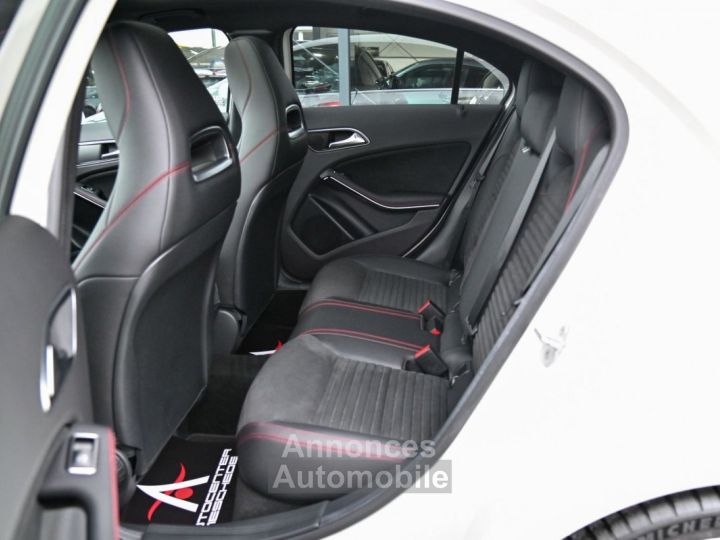 Mercedes Classe A 45 AMG 4Matic COMAND - 16