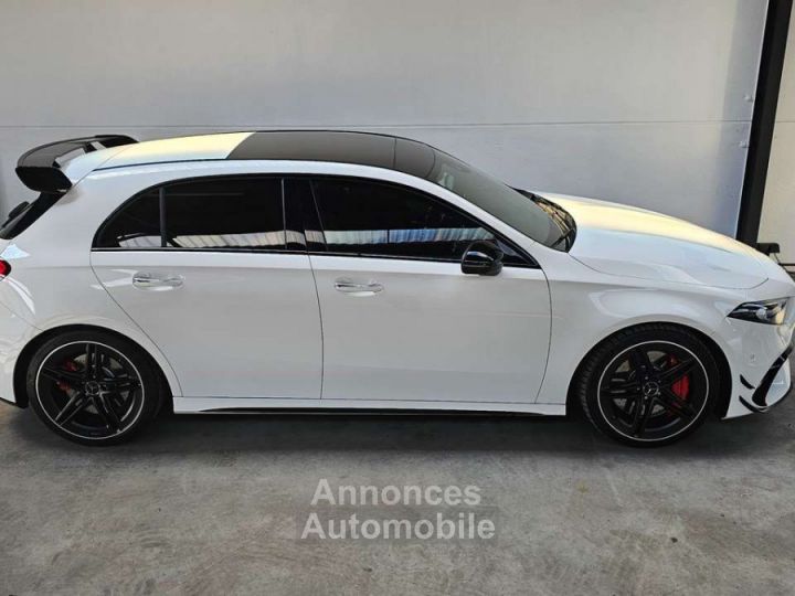 Mercedes Classe A 45 AMG 4-Matic -- BURMESTER-- PACK AERO TOIT PANO - 9