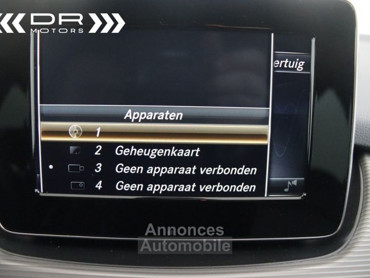 Mercedes Classe B 180 d STYLE EDITION PACK - NAVI LEDER KEYLESS ENTRY - 21