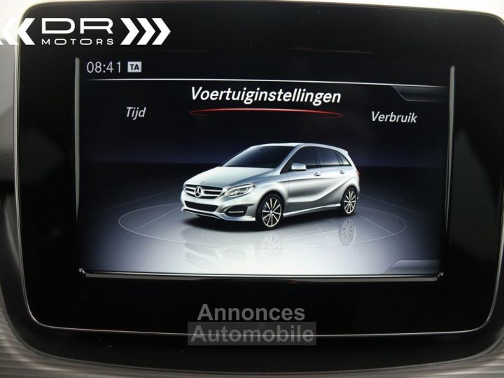 Mercedes Classe B 180 d STYLE EDITION PACK - NAVI LEDER KEYLESS ENTRY - 24