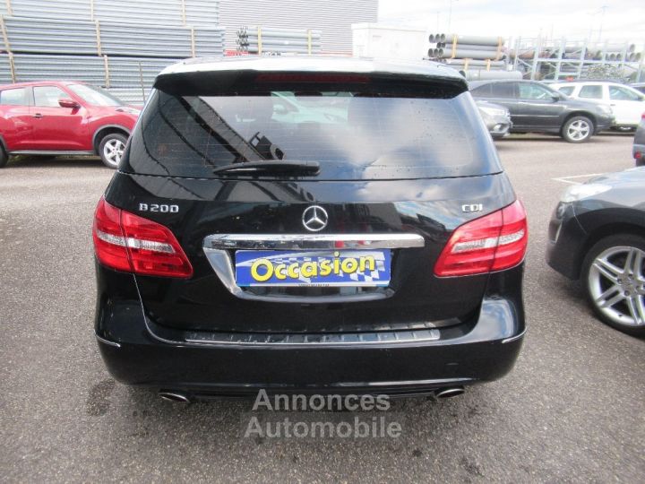 Mercedes Classe B 200 CDI BlueEFFICIENCY Design 7-G DCT A - 5