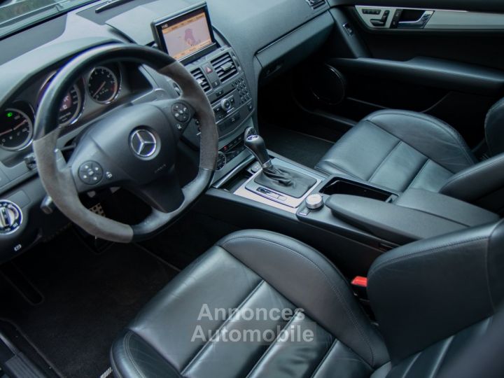 Mercedes Classe C C63 AMG V8 - AMG PERFORMANCE PACK - SPERDIFFERENTIEEL - LICHTE VRACHT - ONDERHOUDSHISTORIEK - 14