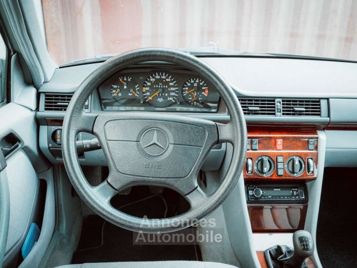 Mercedes Classe E 200 Cocoon - 7