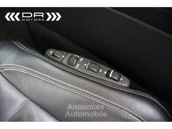 Mercedes Classe E 220 d Aut. CABRIOLET - NAVI LEDER AIRSCARF - 39