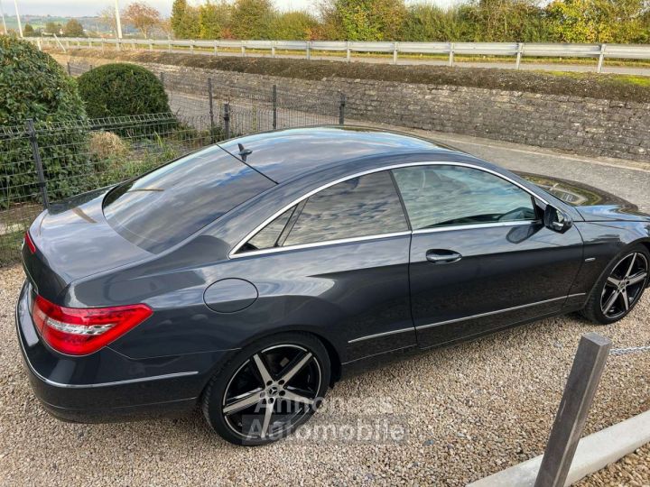 Mercedes Classe E 250 COUPE CGI BE Elegance 1799cc benzine - 4