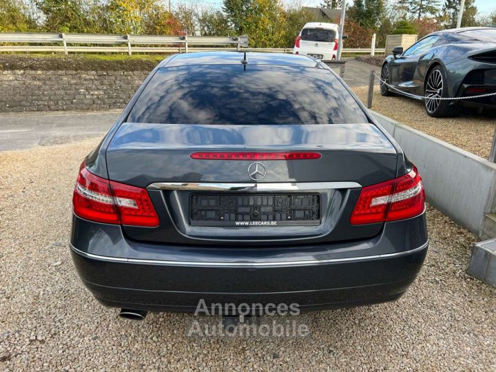 Mercedes Classe E 250 COUPE CGI BE Elegance 1799cc benzine - 5