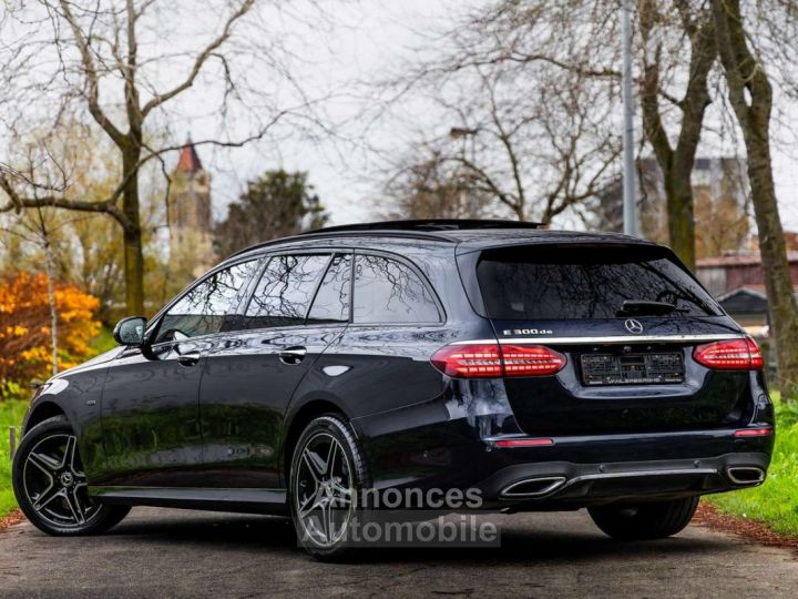 Mercedes Classe E 300 de Break AMG - 17